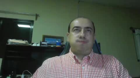 erik1781 online show from December 17, 4:45 am