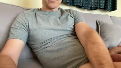 Snapshot of erikwant2 chatting on November 1, 6:39 am erikwant2 online show from November 1, 6:39 am