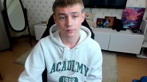 Max online show from November 9, 2:48 am