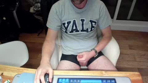 erock9871 online show from December 7, 12:42 am