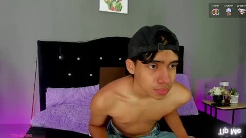 Eros Lux1 online show from April 26, 2:14 pm