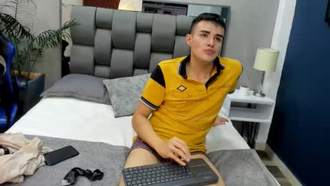 Eros Mancini online show from November 30, 4:36 am