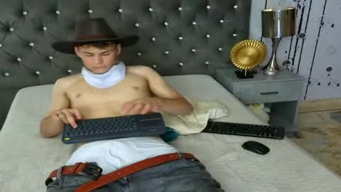 Eros online show from May 16, 10:36 am