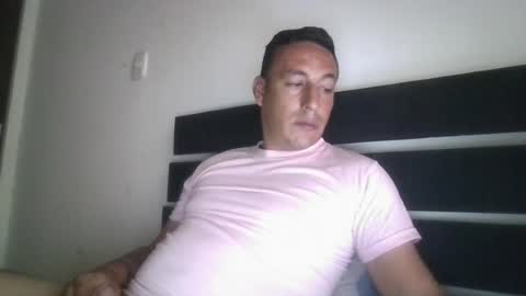 erosalescuervo online show from July 19, 3:51 pm