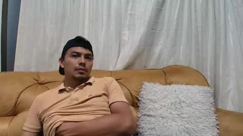 Snapshot of estebancot0314 chatting on October 22, 5:55 am Esteban online show from October 22, 5:55 am