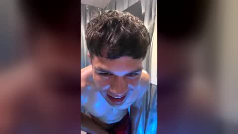 estebanmxn27 online show from August 5, 6:29 am