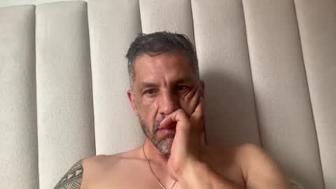 estefano1421 online show from March 4, 12:12 pm