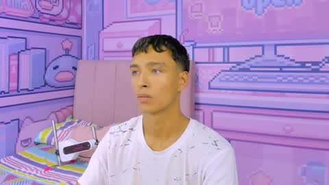 estyler_18 online show from February 20, 3:12 am