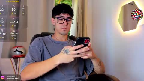 etham_wolf1 online show from June 27, 5:29 pm
