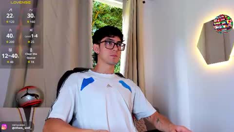 etham_wolf1 online show from June 26, 6:32 pm
