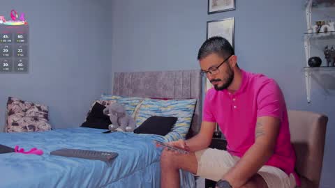 ADAM TAYLOR  ETHAN CAMBAL INDEPENDENT MODELS online show from March 26, 12:04 am