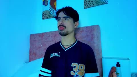 ethan  online show from January 13, 3:22 am