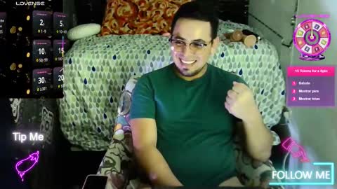 ethan_quill online show from December 3, 8:48 pm