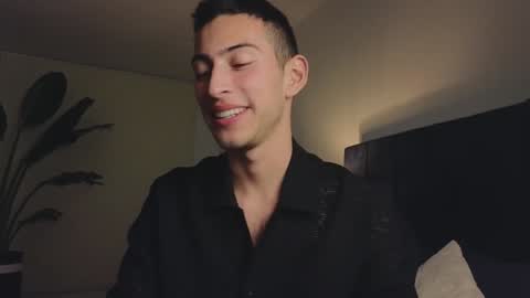 Joan online show from January 22, 4:02 am