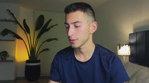 Joan online show from December 12, 4:59 am