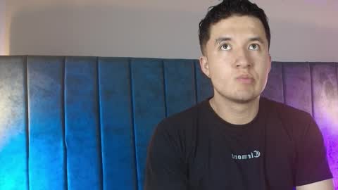 ethanconnor_ online show from March 25, 12:31 pm