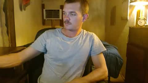ethansteelexxx2 online show from May 25, 2:18 am