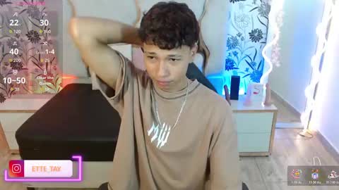 ette online show from November 4, 3:29 am