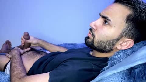 evan57036 online show from December 12, 5:10 am