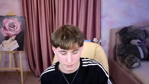 Evan online show from February 6, 11:12 pm