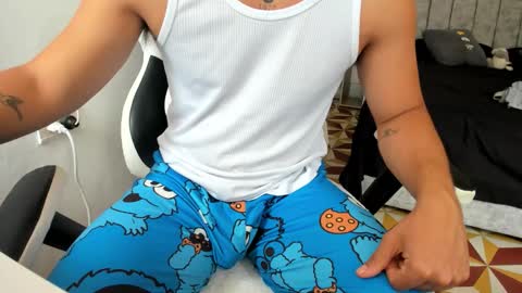 Evan online show from December 21, 6:38 pm