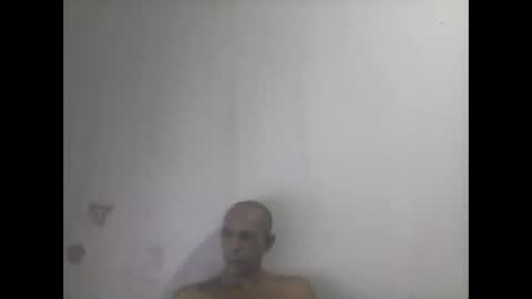 everaldosantos online show from December 31, 10:34 pm