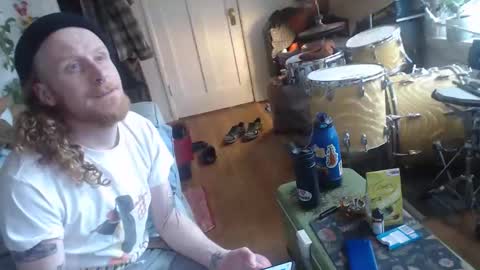 Evan online show from February 9, 7:29 pm