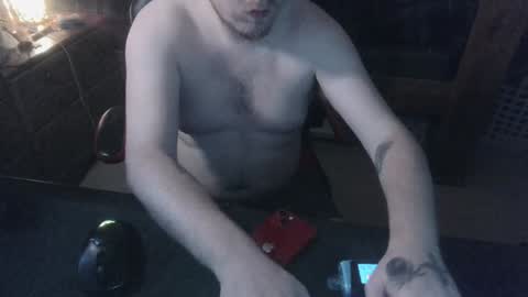 evolite_ online show from February 3, 3:09 am