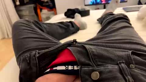 exoticbull69 online show from December 3, 11:11 pm