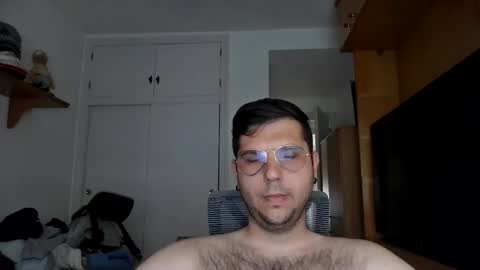 exterminator944 online show from April 30, 8:21 am