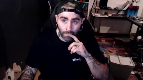 Eytab online show from October 30, 8:43 pm