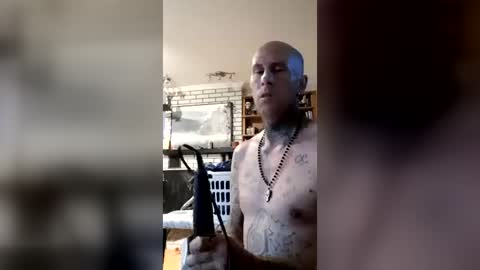 ezekielll1999 online show from July 16, 11:01 pm