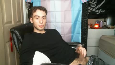 Ezra Naamah online show from December 5, 4:56 pm