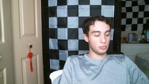 Ezra Naamah online show from January 30, 7:04 pm