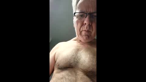 fabrice136883 online show from January 9, 8:58 pm