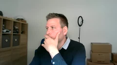 faer_087 online show from April 13, 2:40 pm