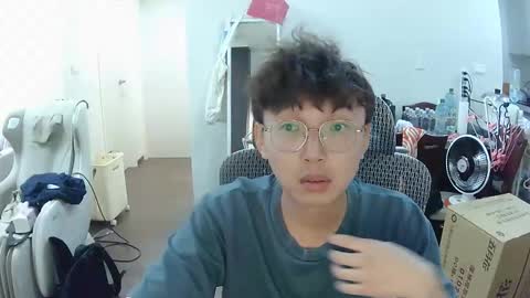 faint45508542 online show from March 9, 2:32 pm