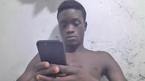 KEITH ELISA online show from October 21, 10:40 am