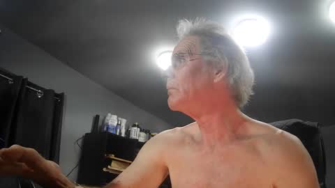 fantasyresort online show from March 12, 3:13 am