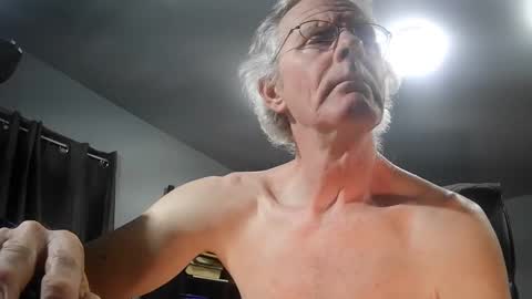 fantasyresort online show from March 9, 4:27 am