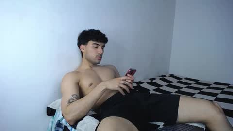 farid_24 online show from March 3, 1:13 am