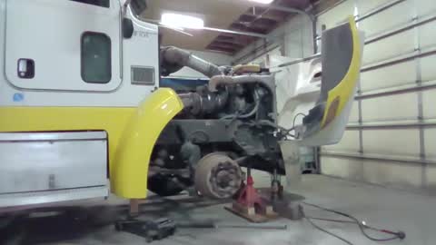 farmboy4720 online show from November 12, 1:33 am