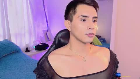 Johan online show from November 11, 7:08 pm