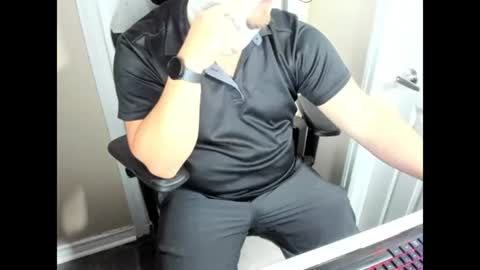 fatboi2slim938983 online show from June 13, 8:18 pm