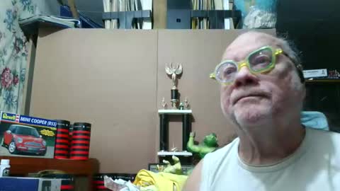 Fred. online show from November 26, 11:30 pm