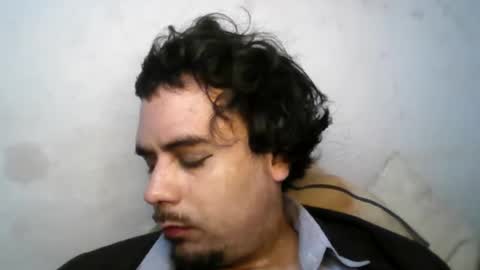 Faux Feitico online show from April 25, 9:34 pm