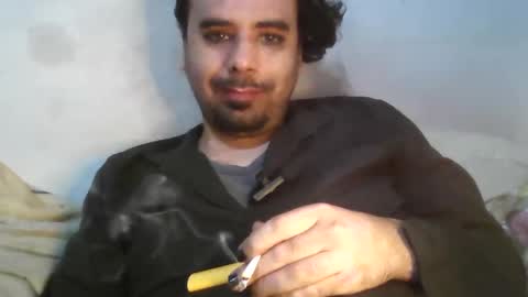 Faux Feitico online show from April 21, 2:51 am