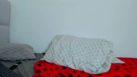 favid95 online show from February 5, 6:04 pm