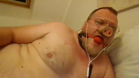 Horny Fat Boy online show from July 2, 3:23 am