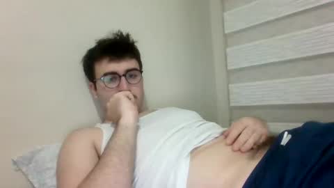 feary1 online show from January 12, 6:12 pm